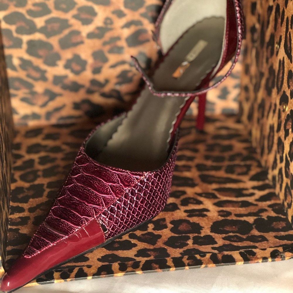 Python Pumps